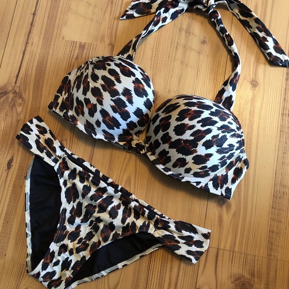 Victoria’s Secret Miraculous Bombshell Bikini